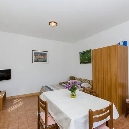 Goran Casa de hóspedes 3*