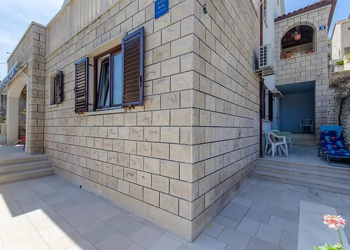 Goran Gasthuis Postira